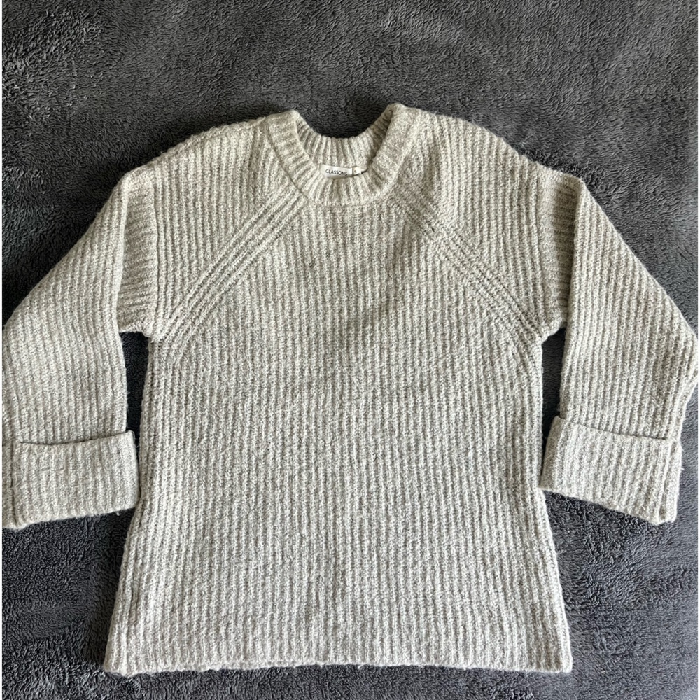 GLASSONS SMALL OVERSIZED SWEATER